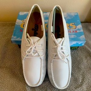 Cobble Cuddlers brand new ladies shoes.